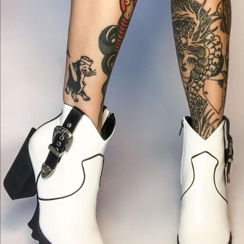Western heeled boot - Picture 2 of 2